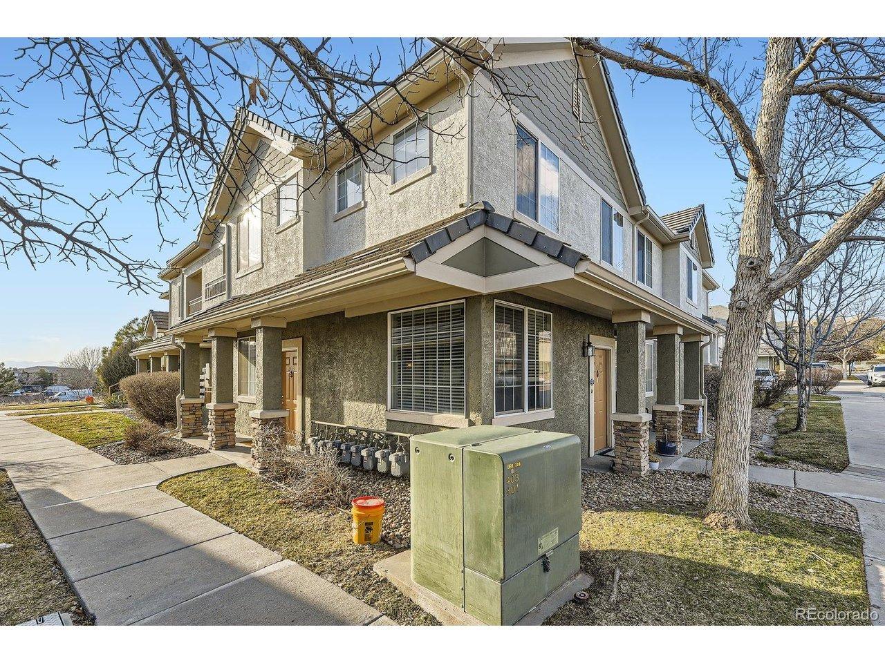 E Ontario Dr, Aurora, CO 80016