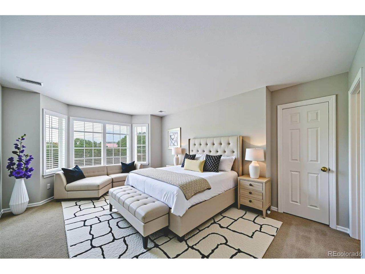 E Pinewood Dr, Aurora, CO 80016