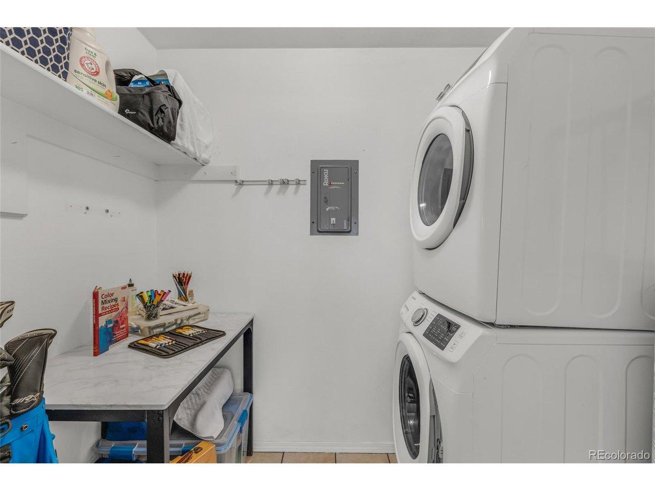 Newland Ct, Lakewood, CO 80214