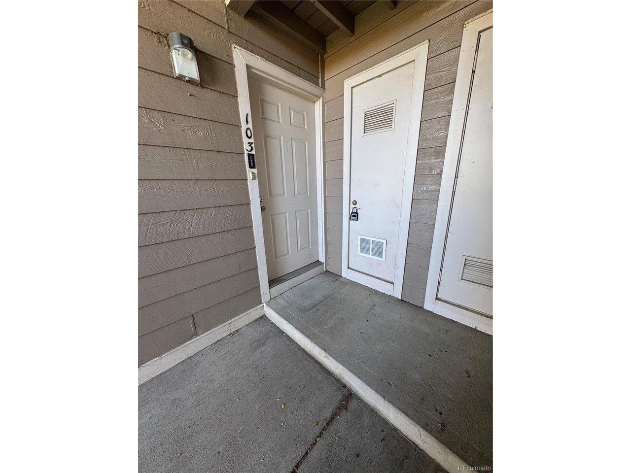 S Andes Way, Aurora, CO 80015
