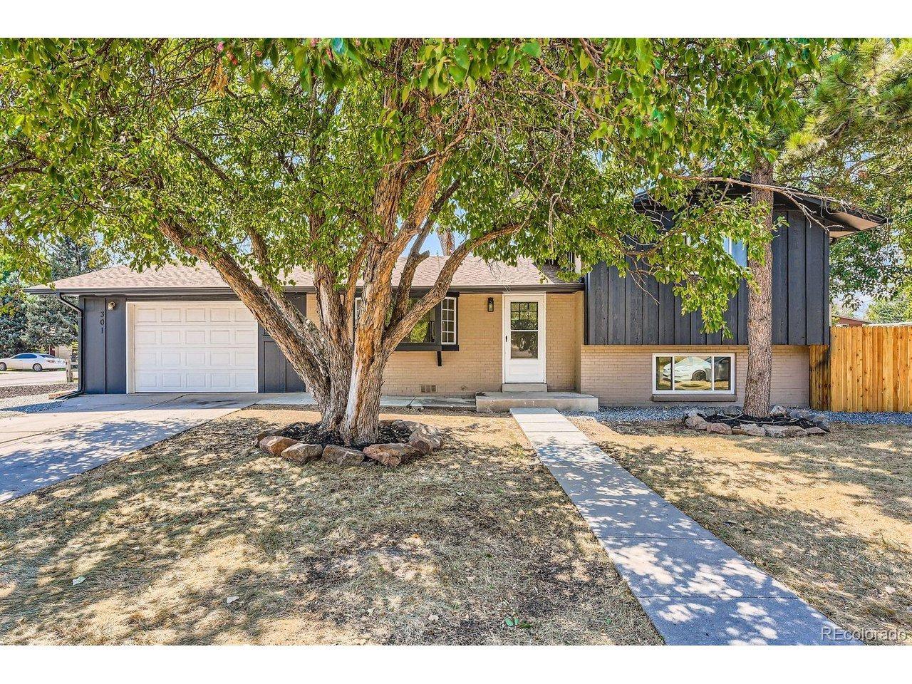 S Newland St, Lakewood, CO 80226