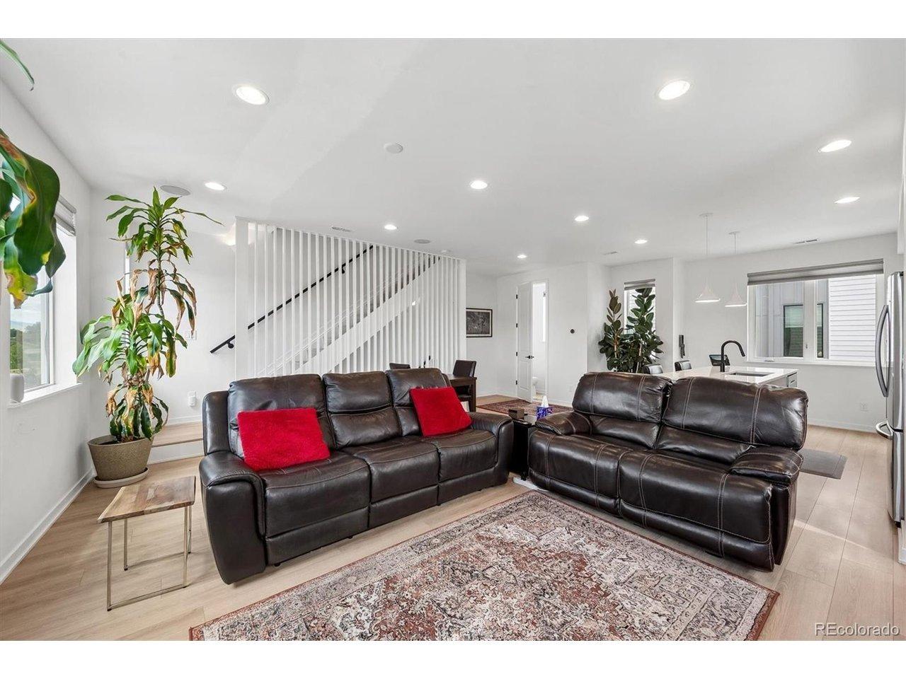 W 47th Ave, Denver, CO 80211