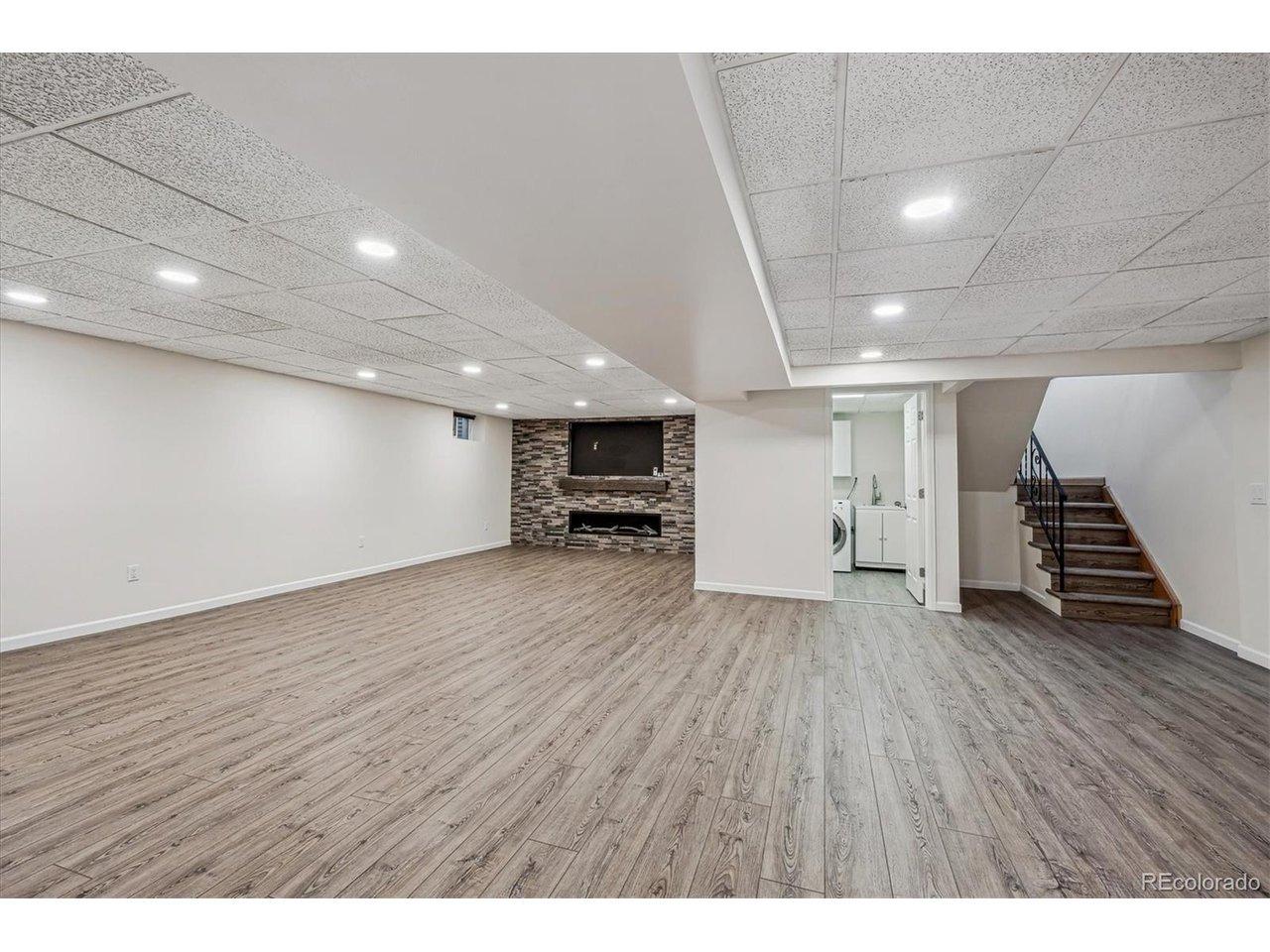S Pierson Ct, Denver, CO 80232
