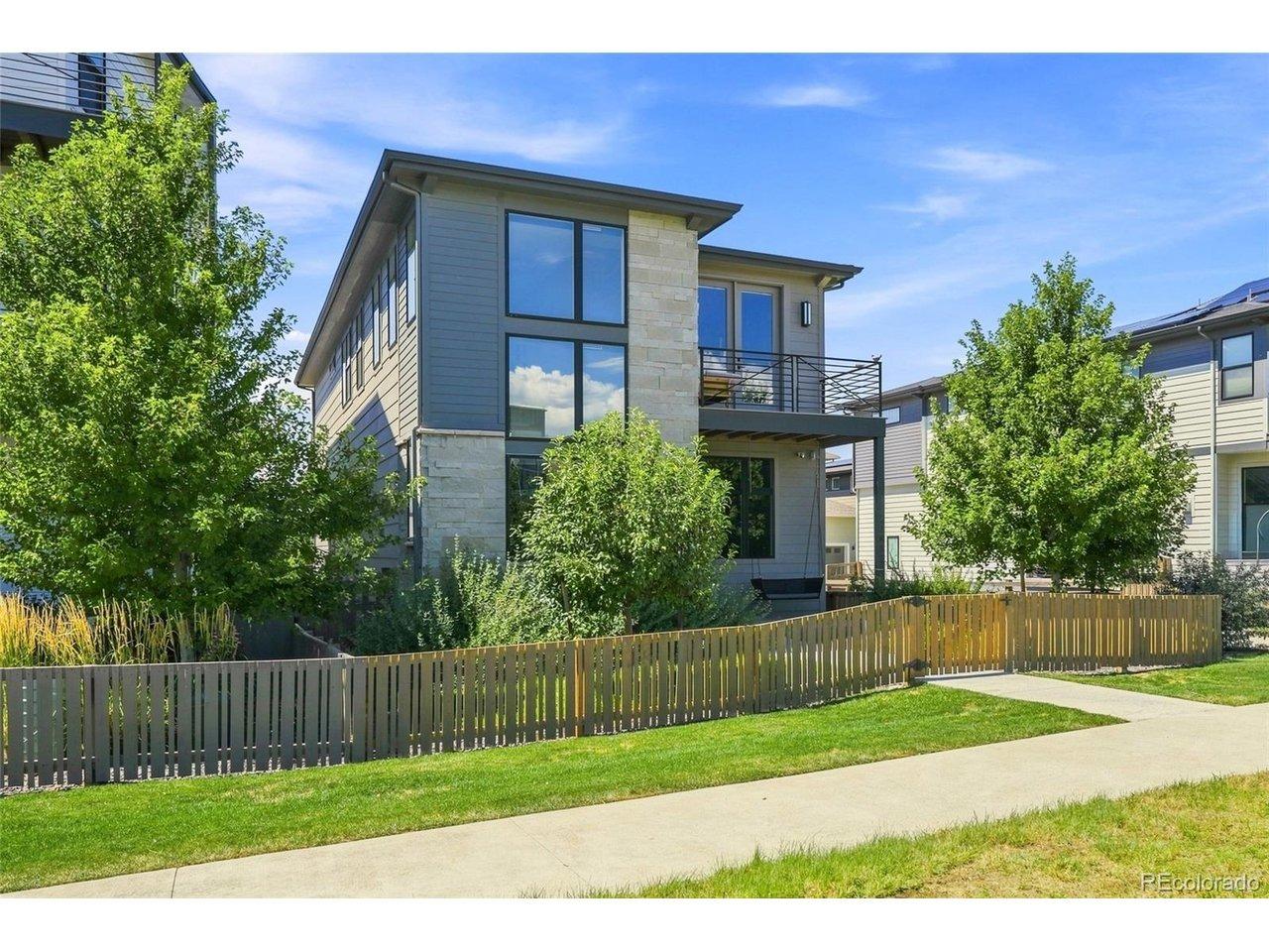 E 61st Dr, Aurora, CO 80019