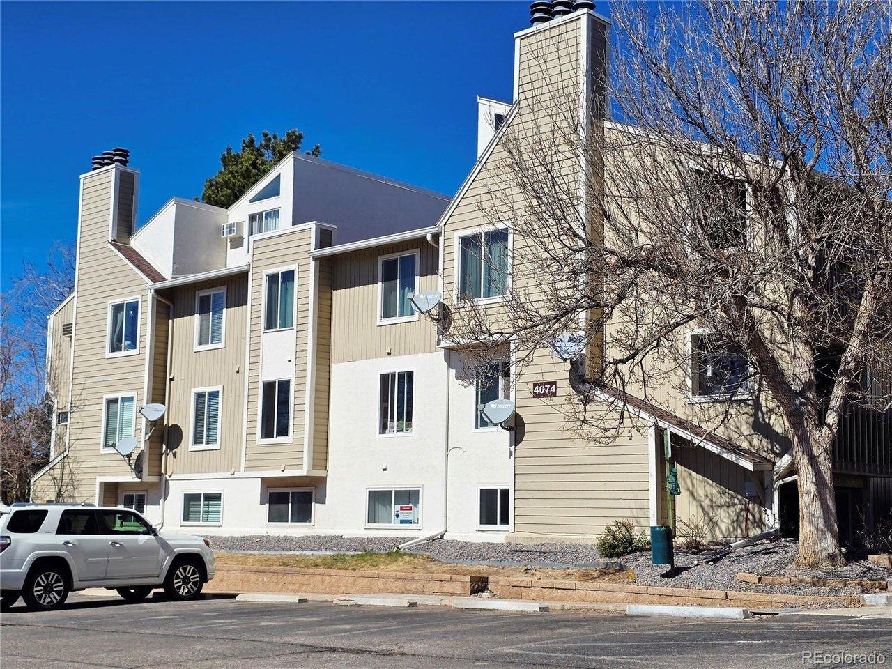 S Atchison Way, Aurora, CO 80014