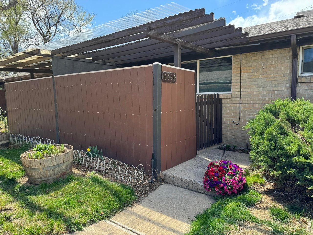 W 14th Ave, Lakewood, CO 80214