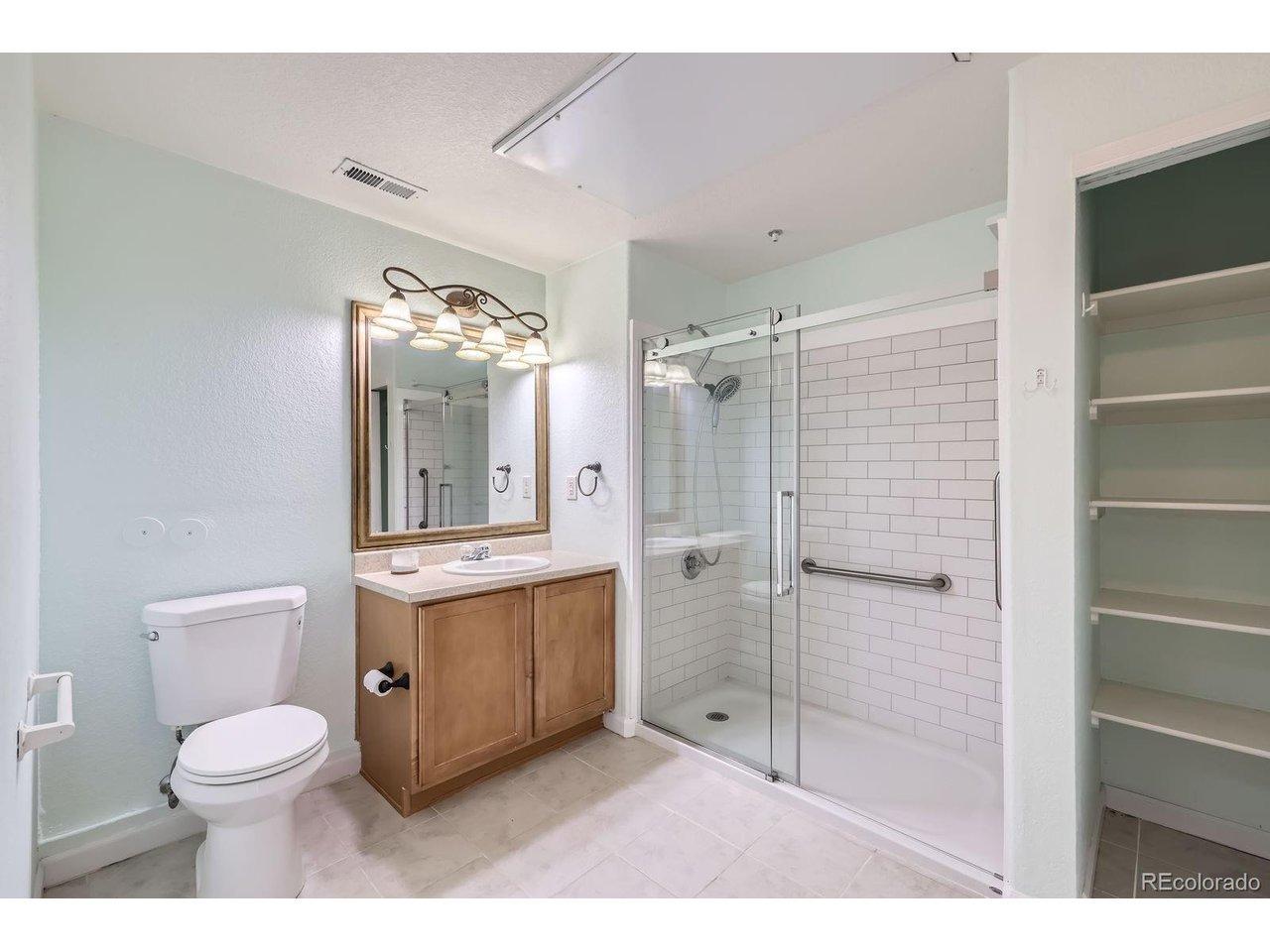 Lewis Ct, Arvada, CO 80002