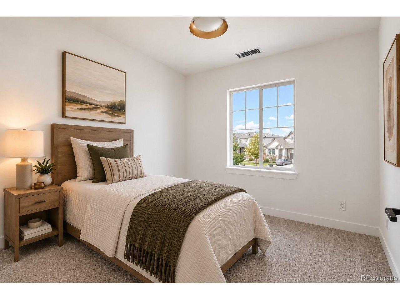 Newport Cir, Thornton, CO 80602