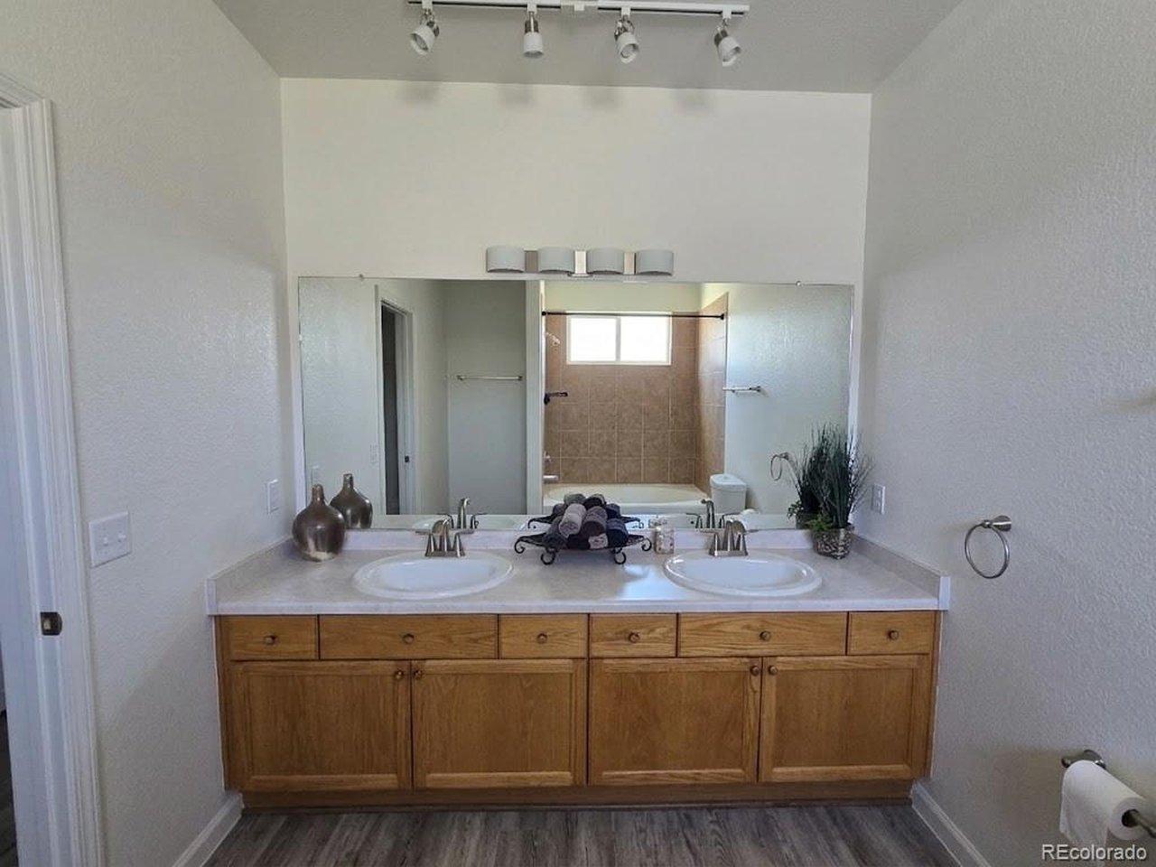S Alkire St, Littleton, CO 80127