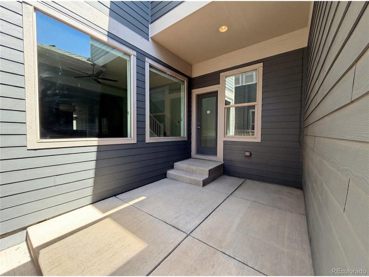 E 27th Ave, Denver, CO 80238