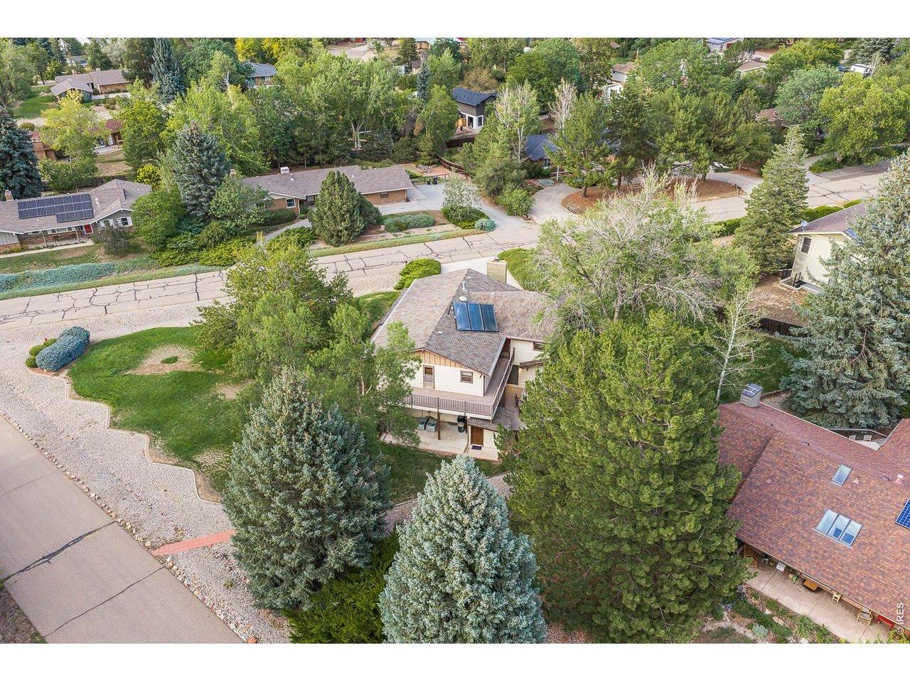 Apache Ct, Niwot, CO 80503