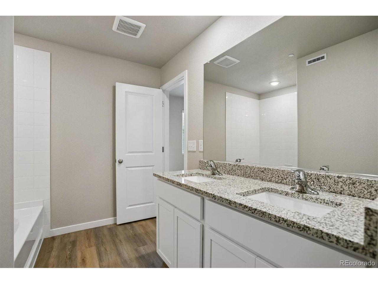 Robin Rd, Johnstown, CO 80534
