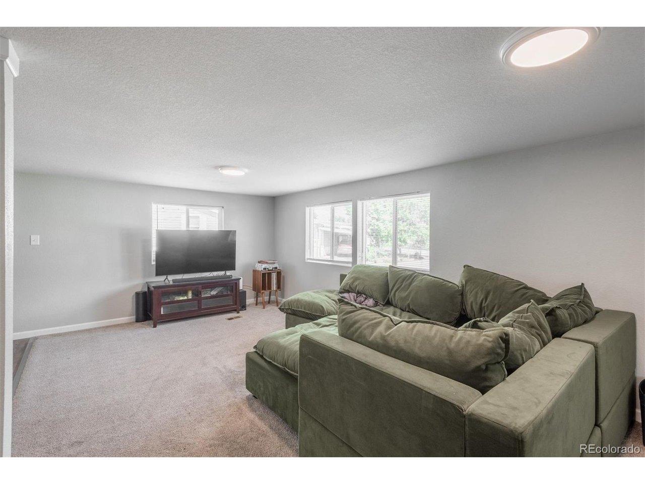 Zodiac St, Golden, CO 80401