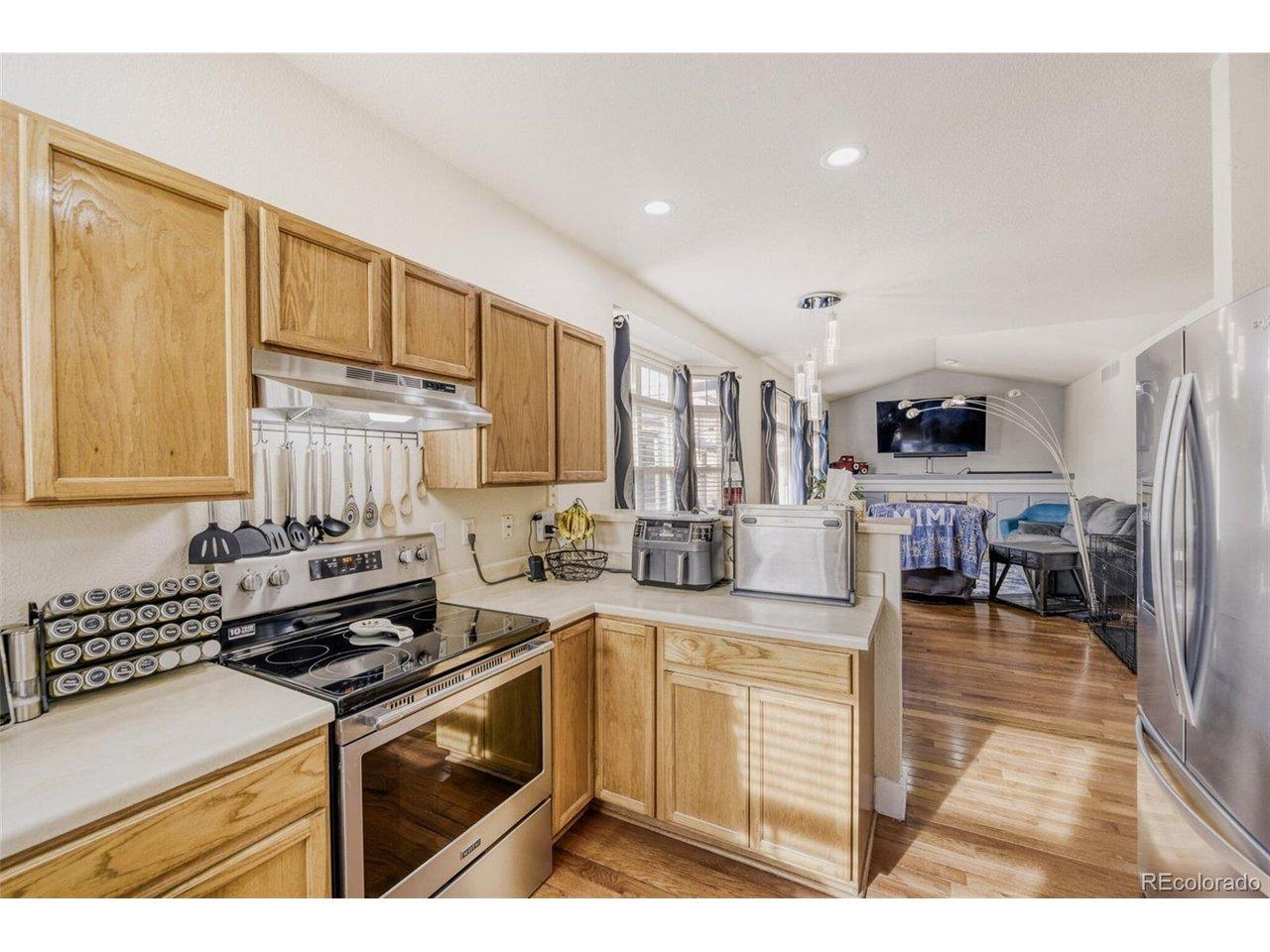 E Caspian Pl, Aurora, CO 80013