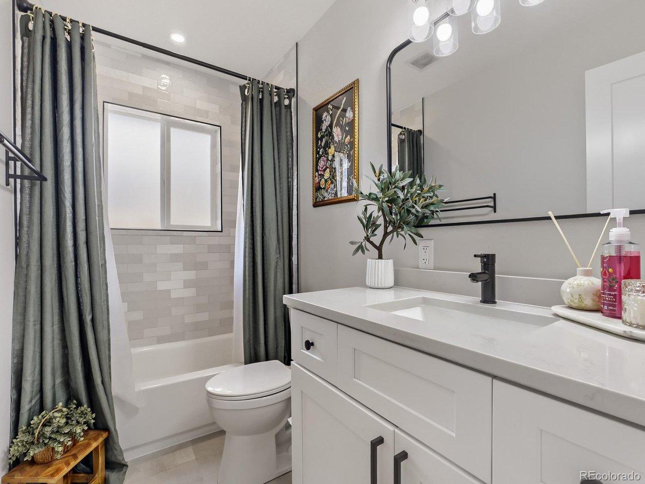 Krameria St, Denver, CO 80207