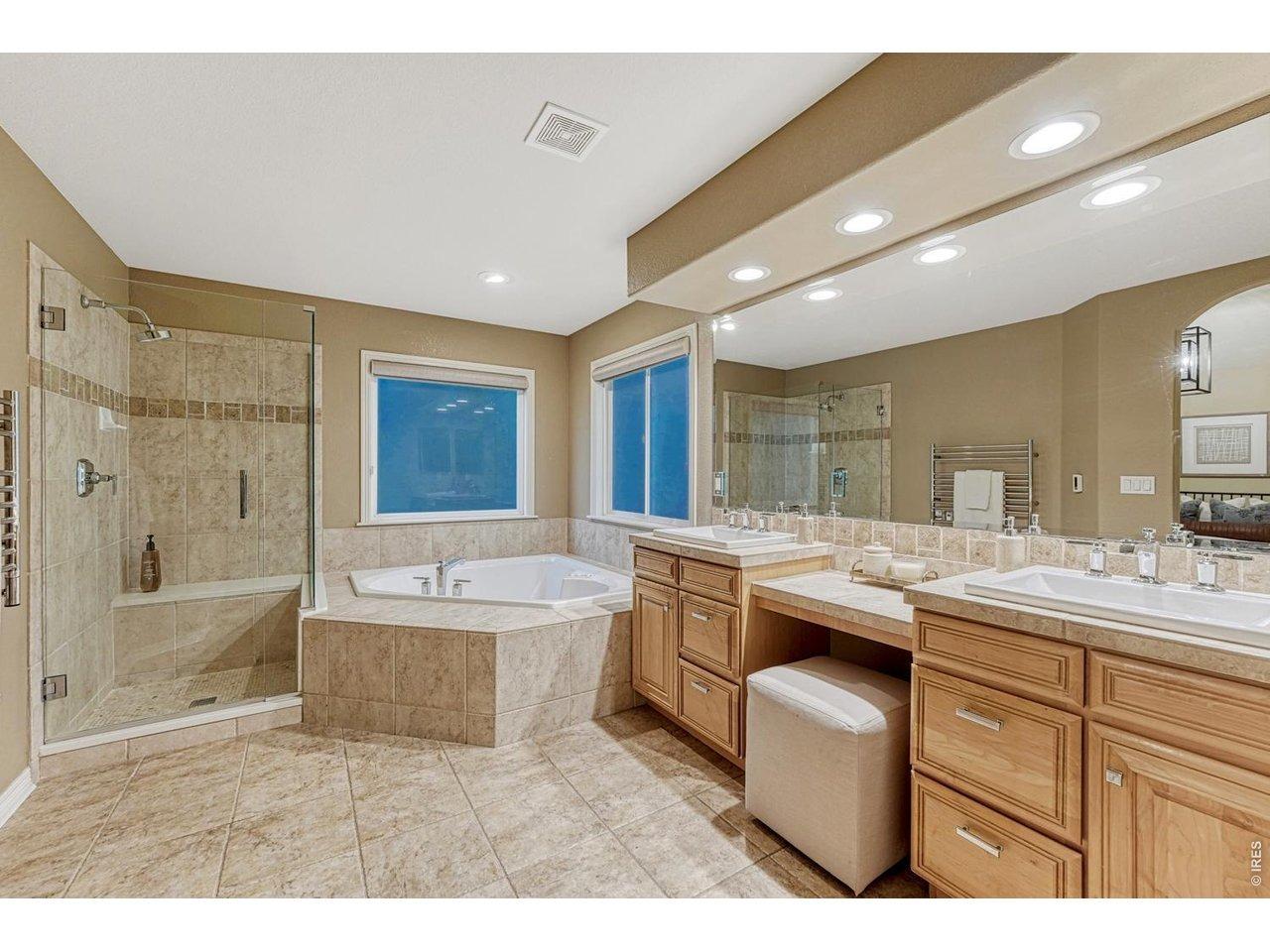 Aspen Hill Cir, Lone Tree, CO 80124