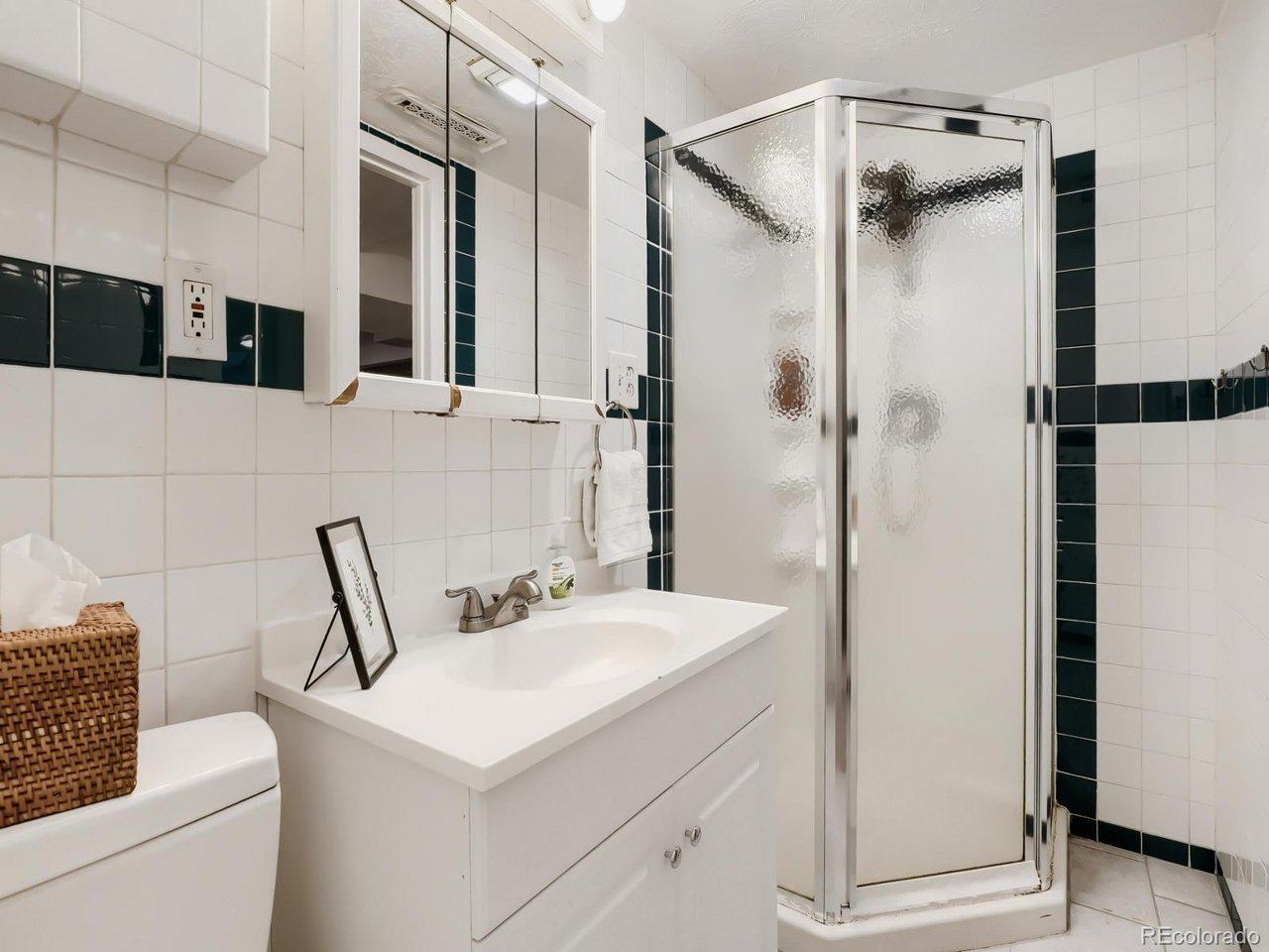 Raritan Way, Denver, CO 80221