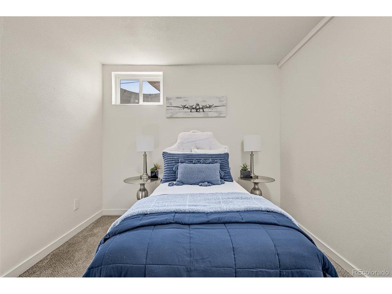E 55th Ave, Denver, CO 80239