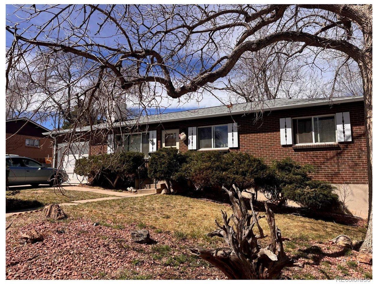 W Dakota Dr, Lakewood, CO 80228