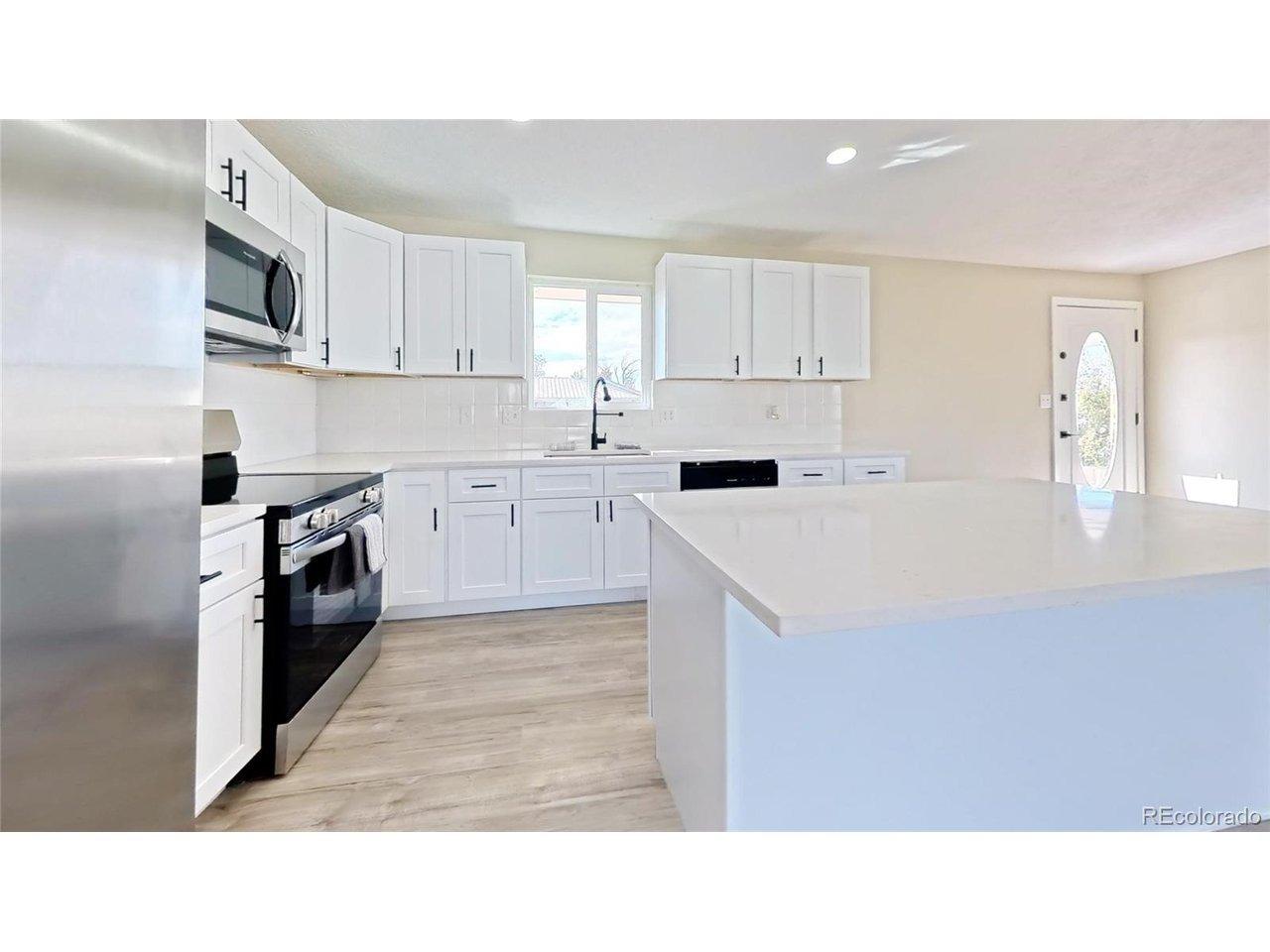 3rd Ave, Deer Trail, CO 80105