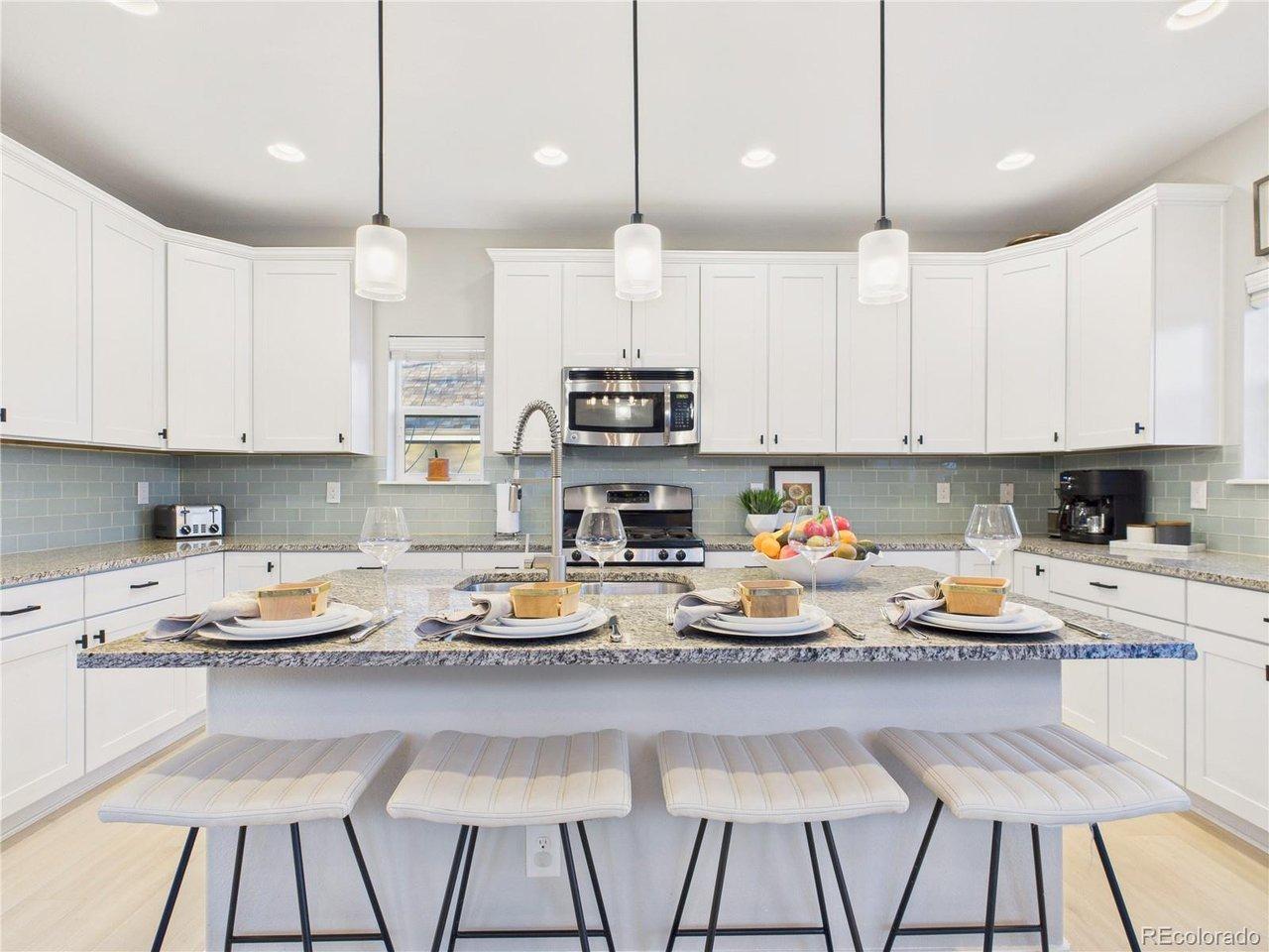 Harlan St, Lakewood, CO 80214