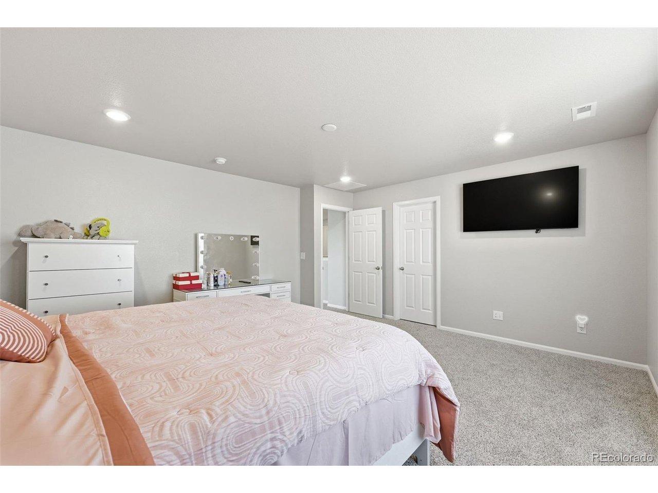 Pitkin St, Commerce City, CO 80022