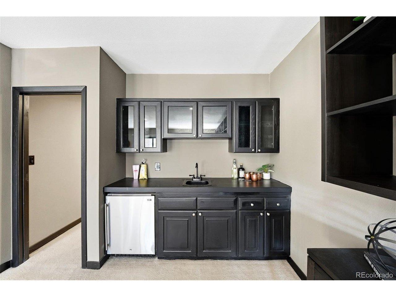 Beacon Hill Ln, Greenwood Village, CO 80111