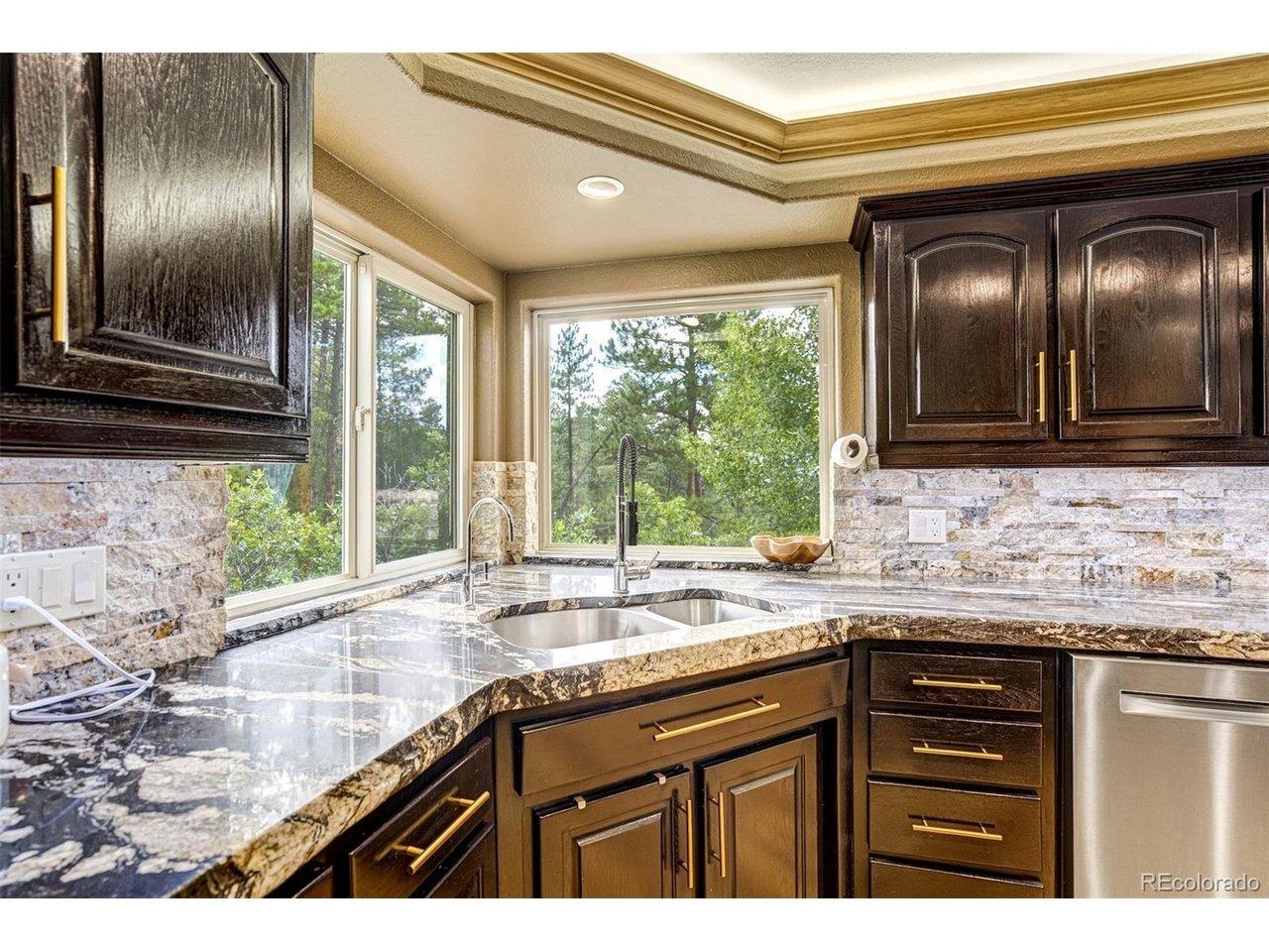 Gore Dr, Larkspur, CO 80118