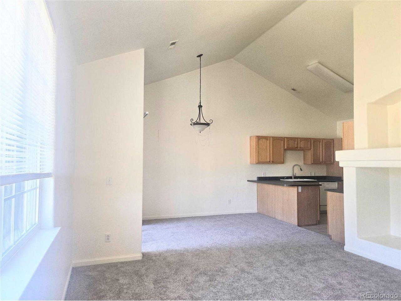E Ontario Dr, Aurora, CO 80016