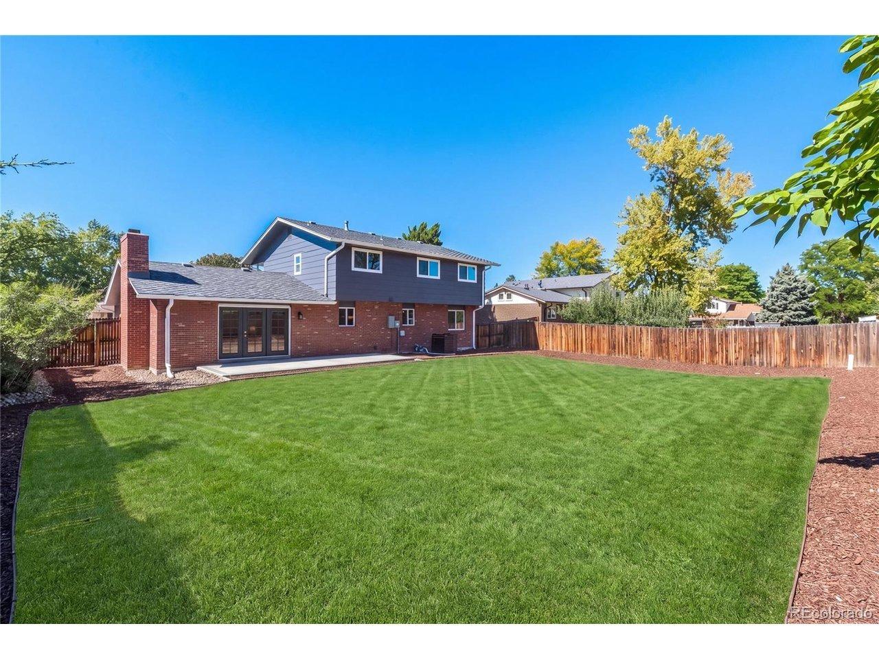 S Lafayette Cir E, Centennial, CO 80122