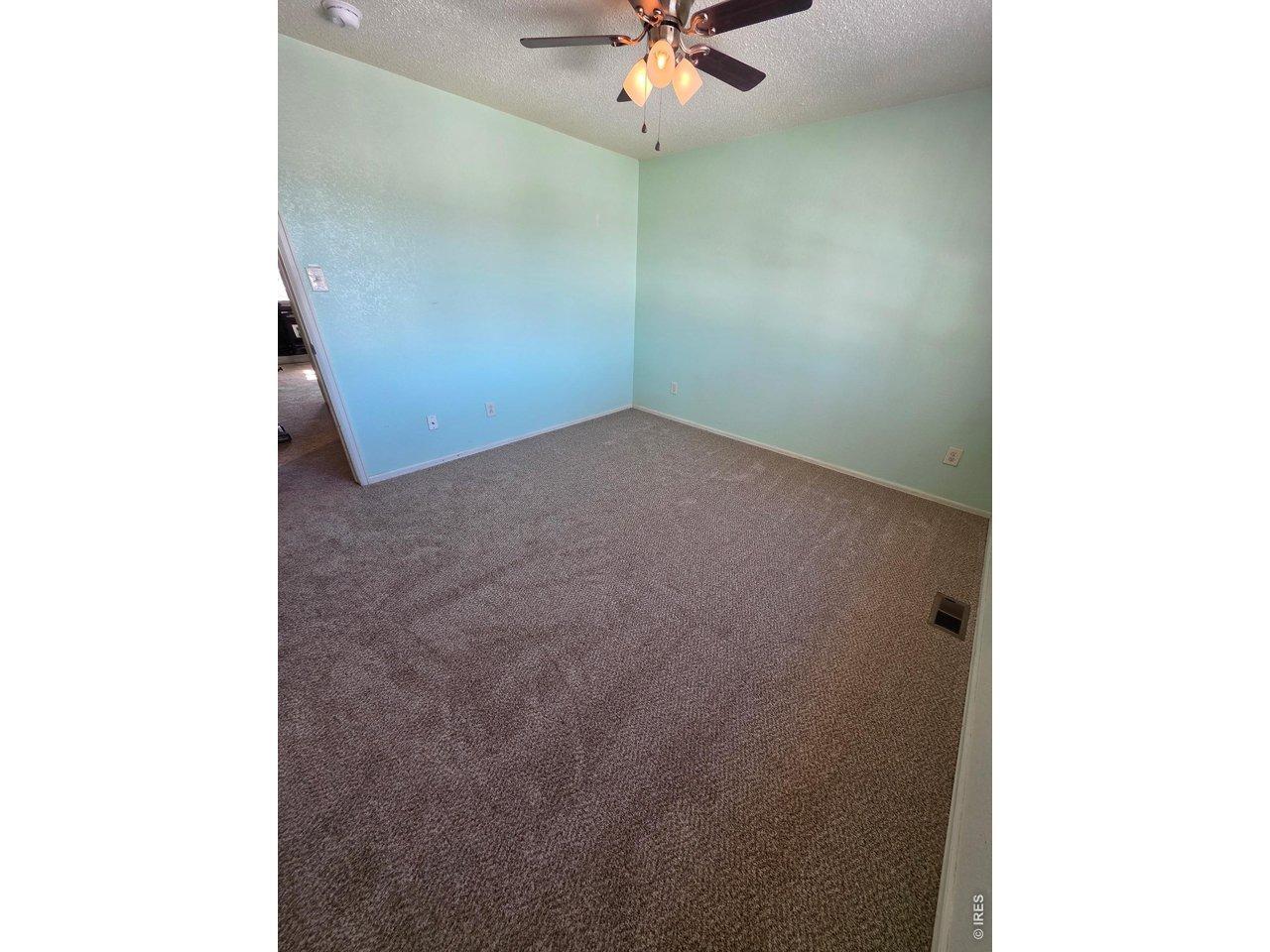 E 128th Way, Thornton, CO 80241