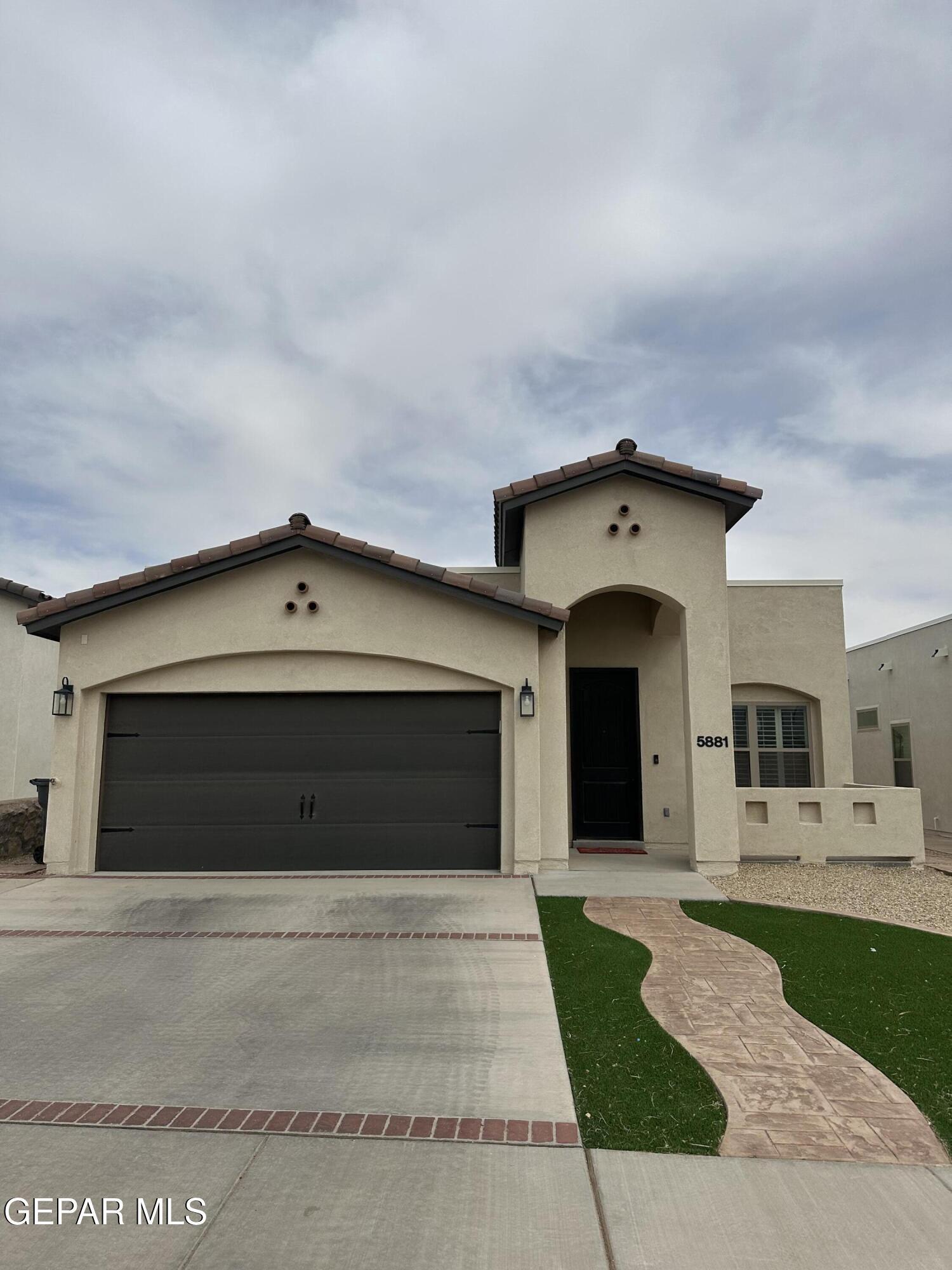 Kobe Bryant St, El Paso, TX 79924