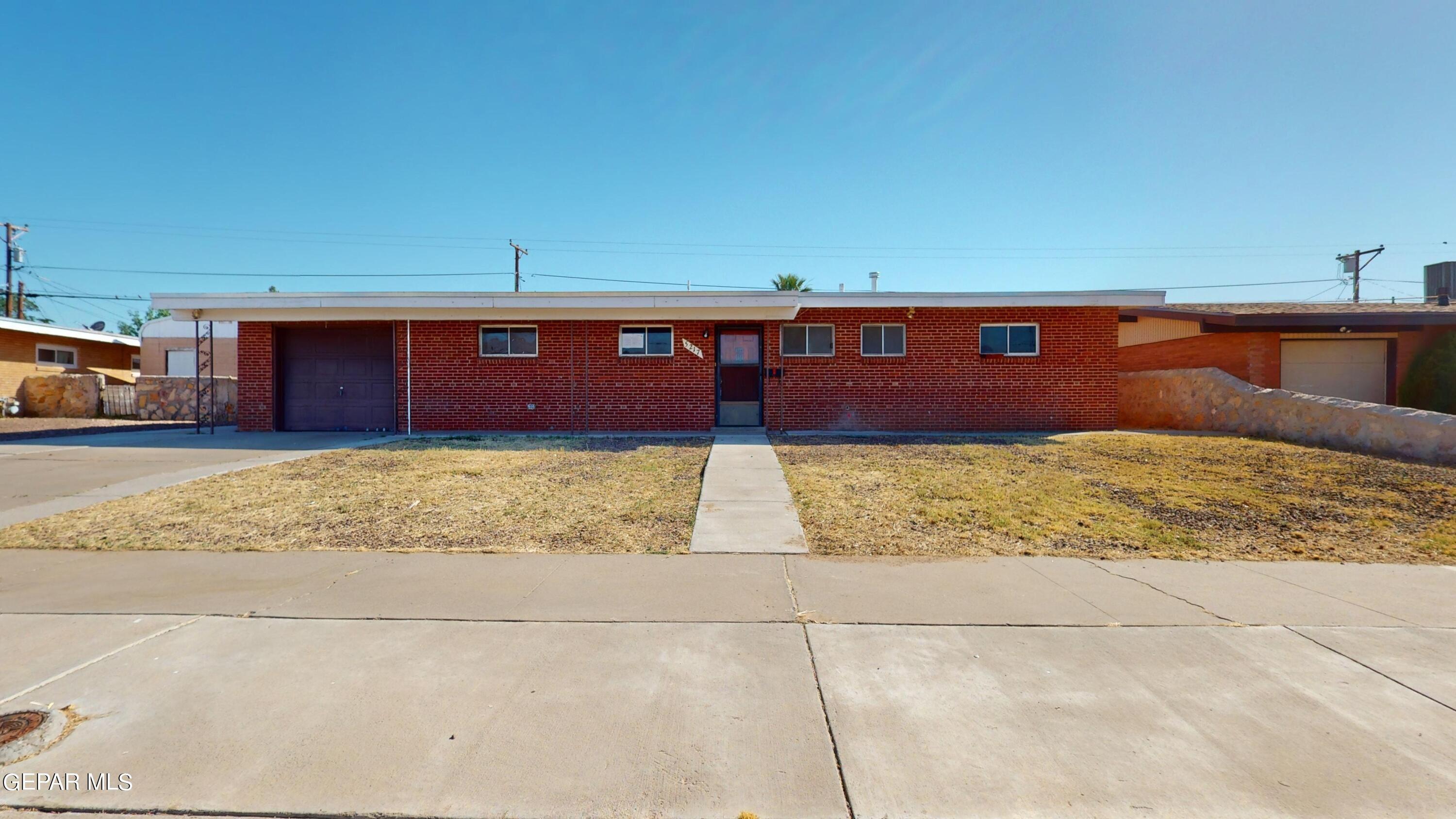 Harlan Dr, El Paso, TX 79924