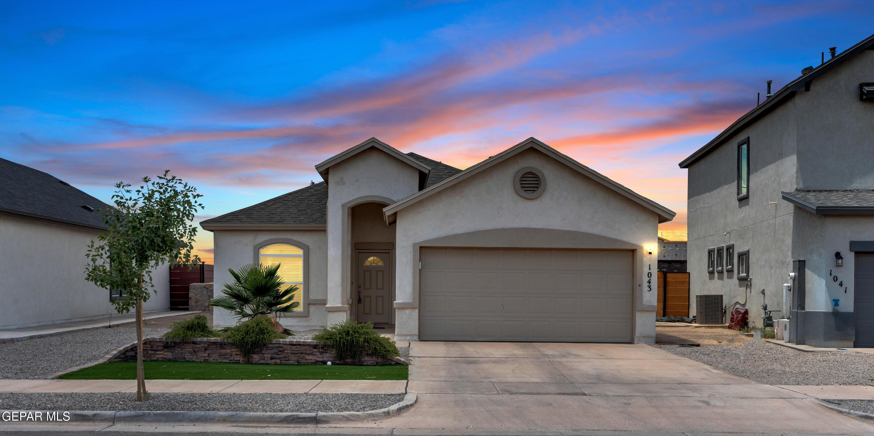 Rebeca Way, El Paso, TX 79927