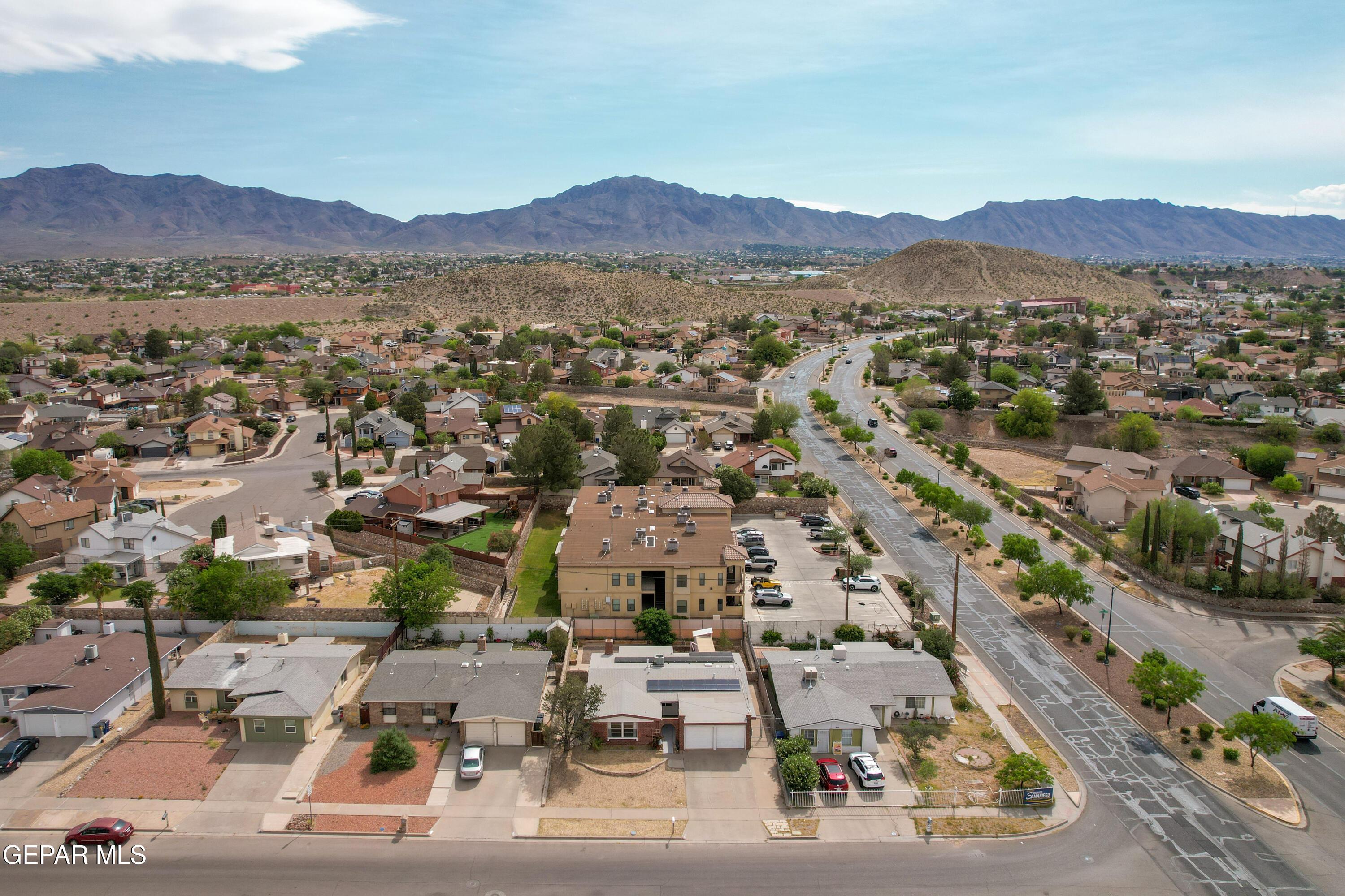 Oneida Dr, El Paso, TX 79912
