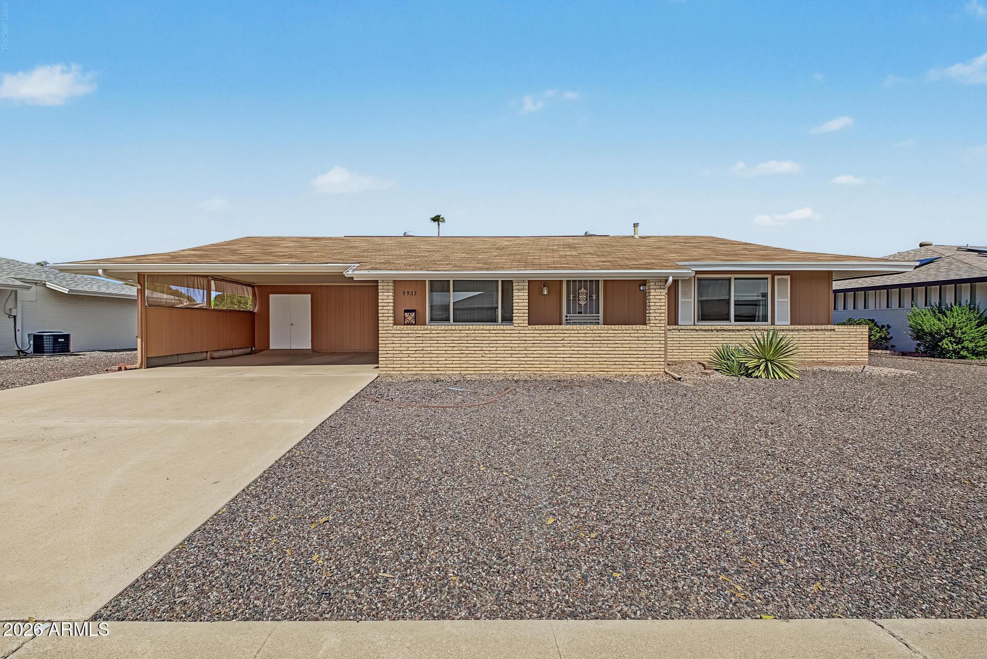 W Desert Forest Cir, Sun City, AZ 85351
