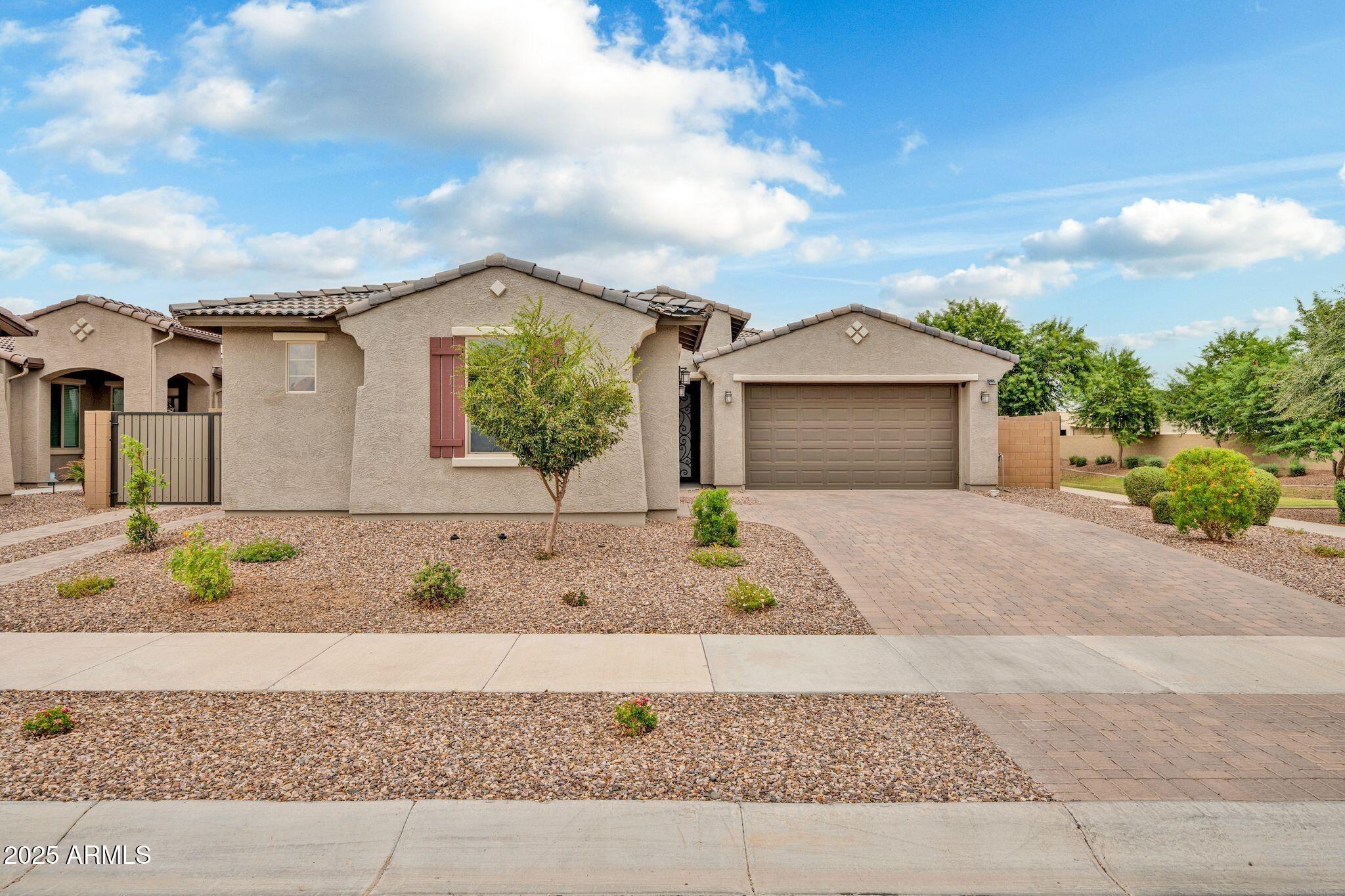 W Redfield Rd, Surprise, AZ 85379