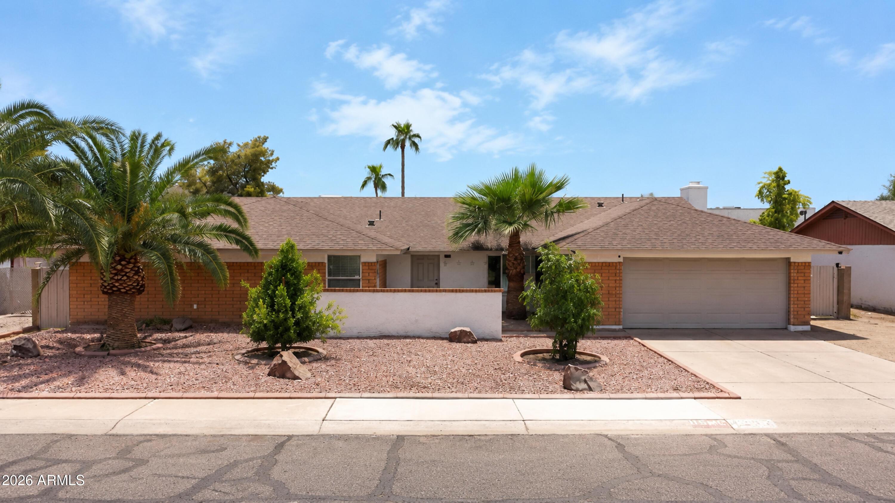 W Hartford Ave, Glendale, AZ 85308