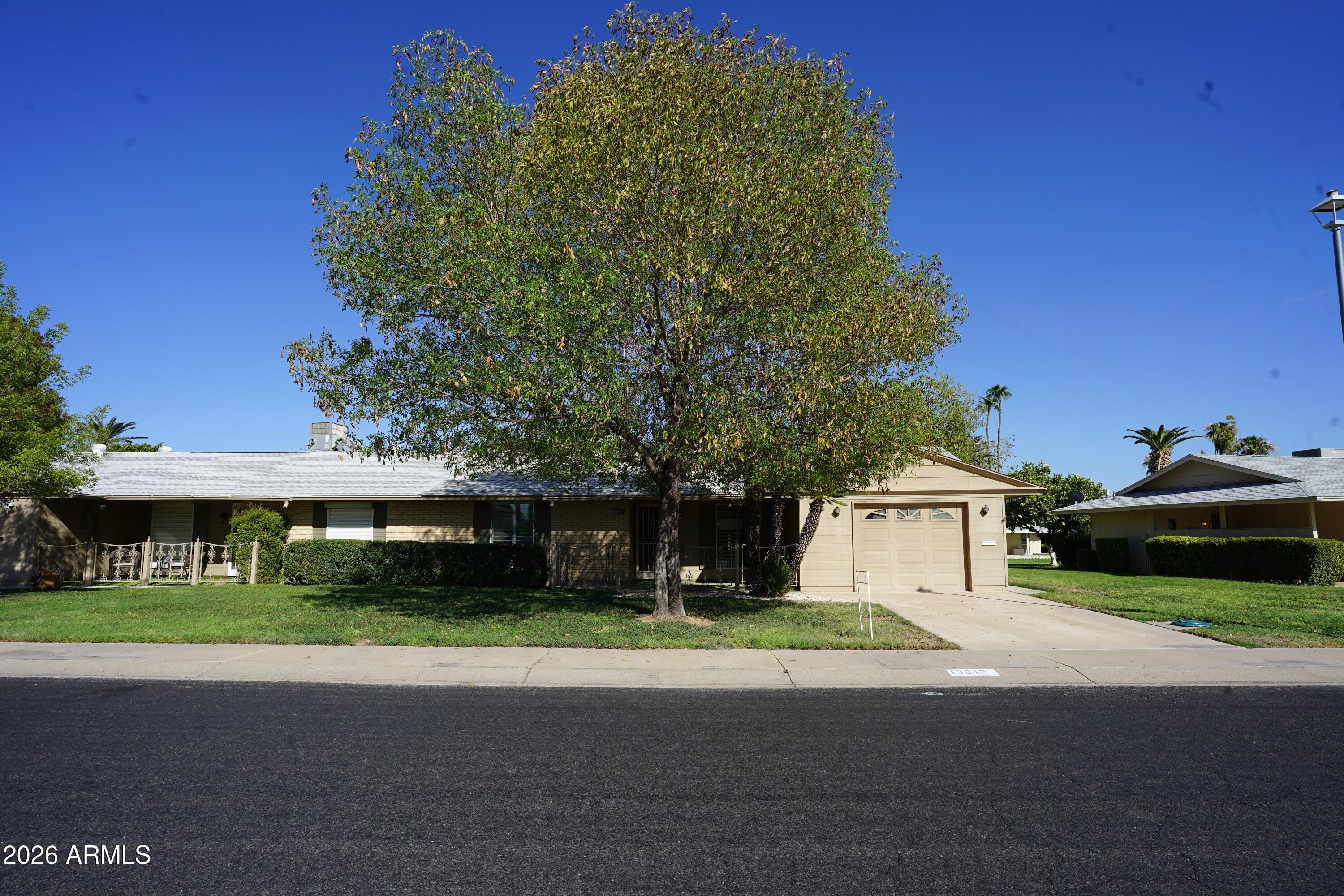N 99th Dr, Sun City, AZ 85351