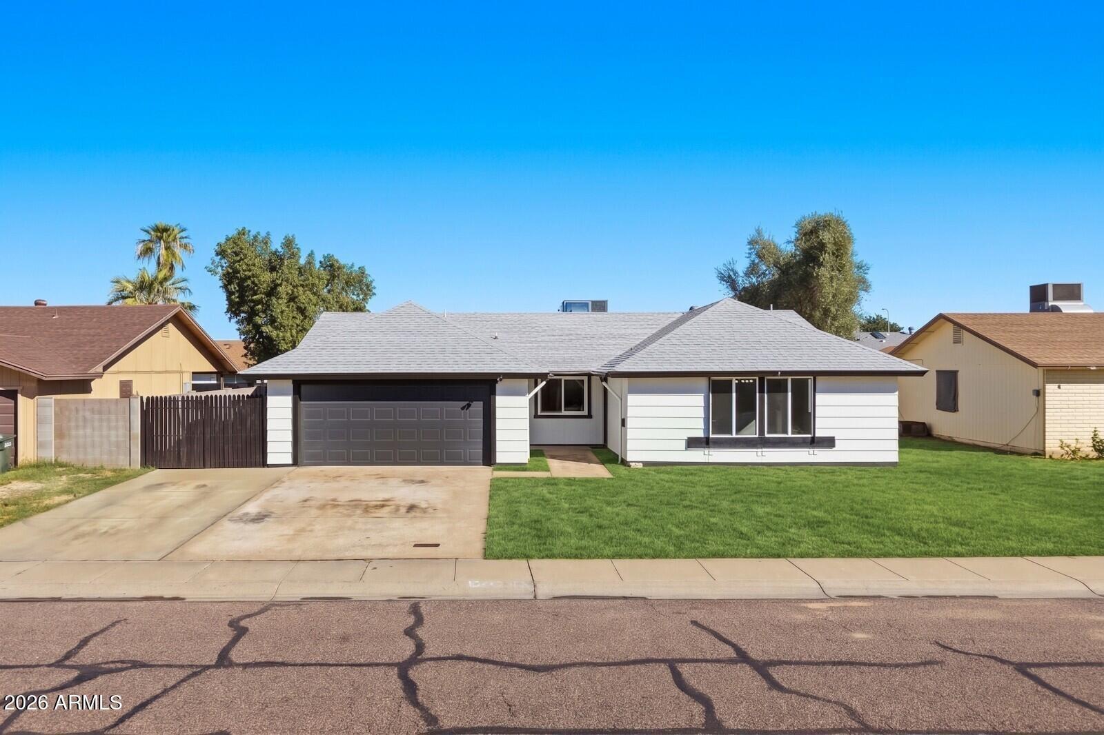 W College Dr, Phoenix, AZ 85033