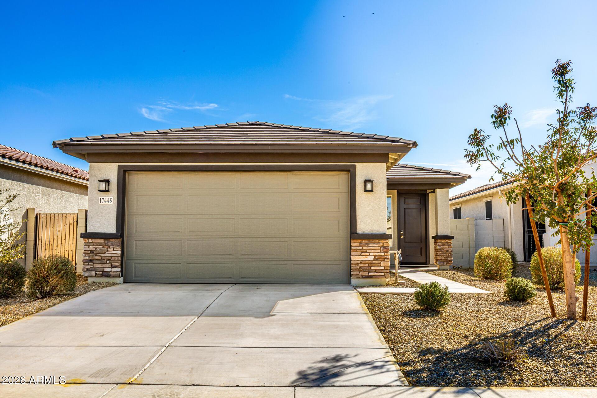 W Via De Luna Dr, Surprise, AZ 85387
