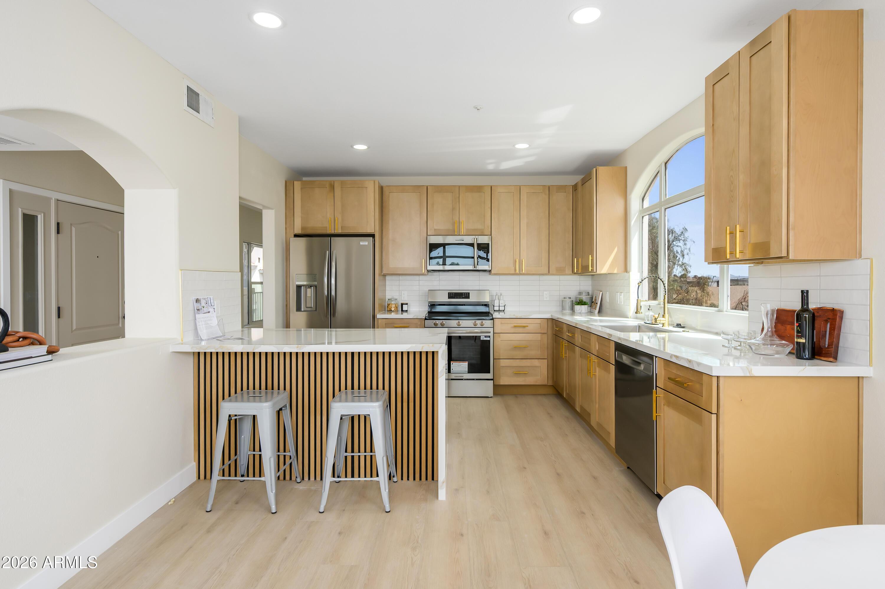 W 1st St, Tempe, AZ 85281