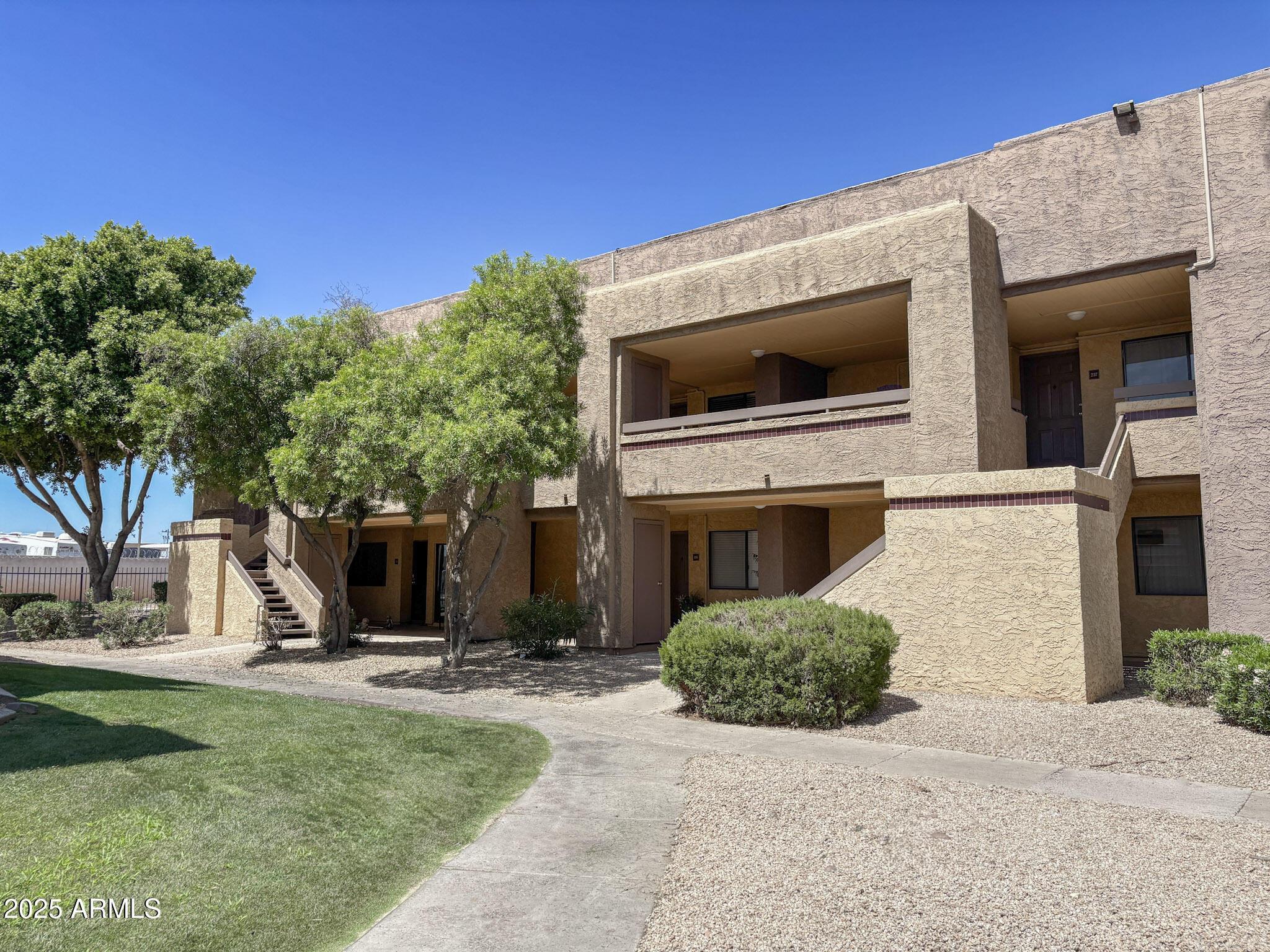 W Tierra Buena Ln, Phoenix, AZ 85053