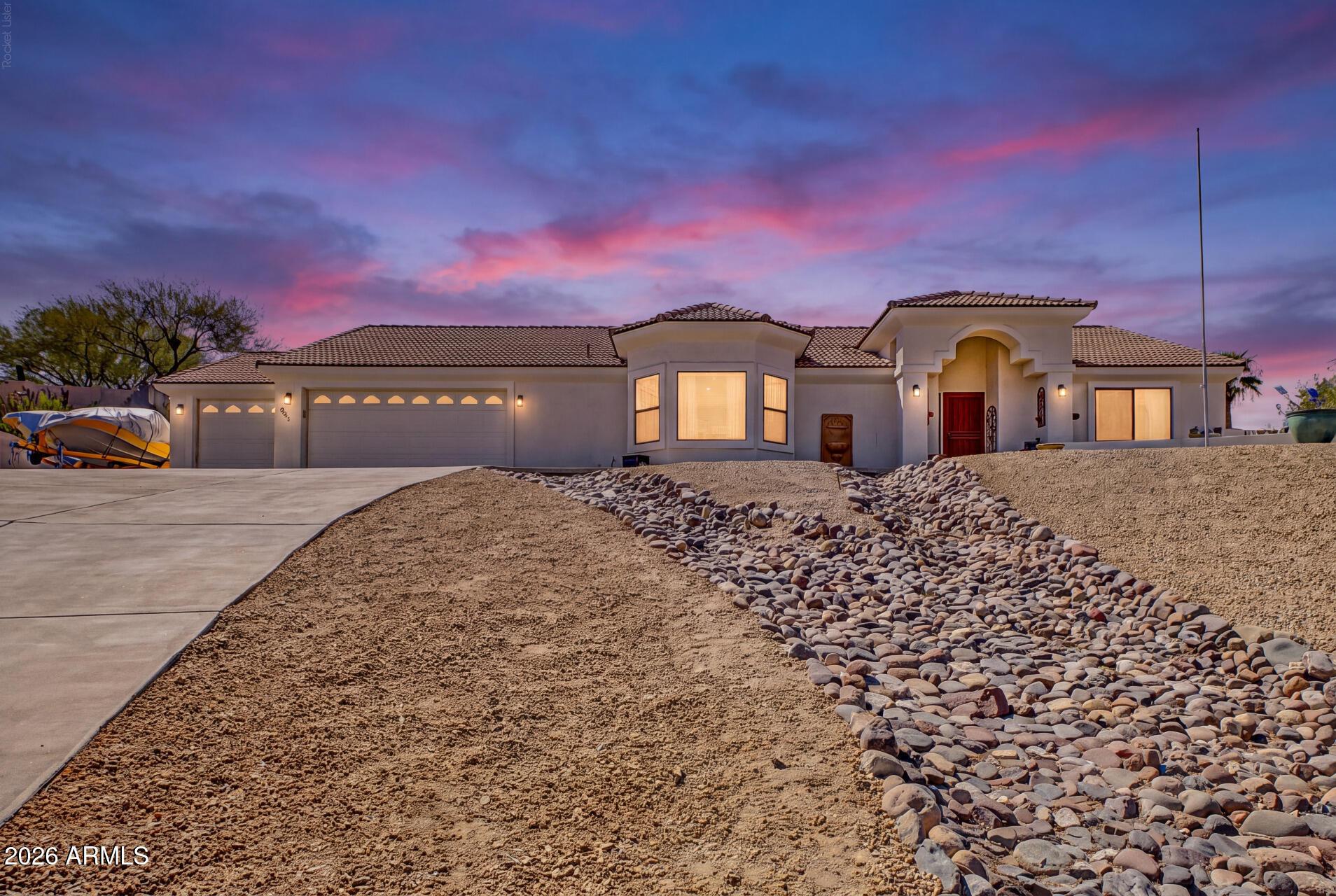 Topeka Dr, Wickenburg, AZ 85390