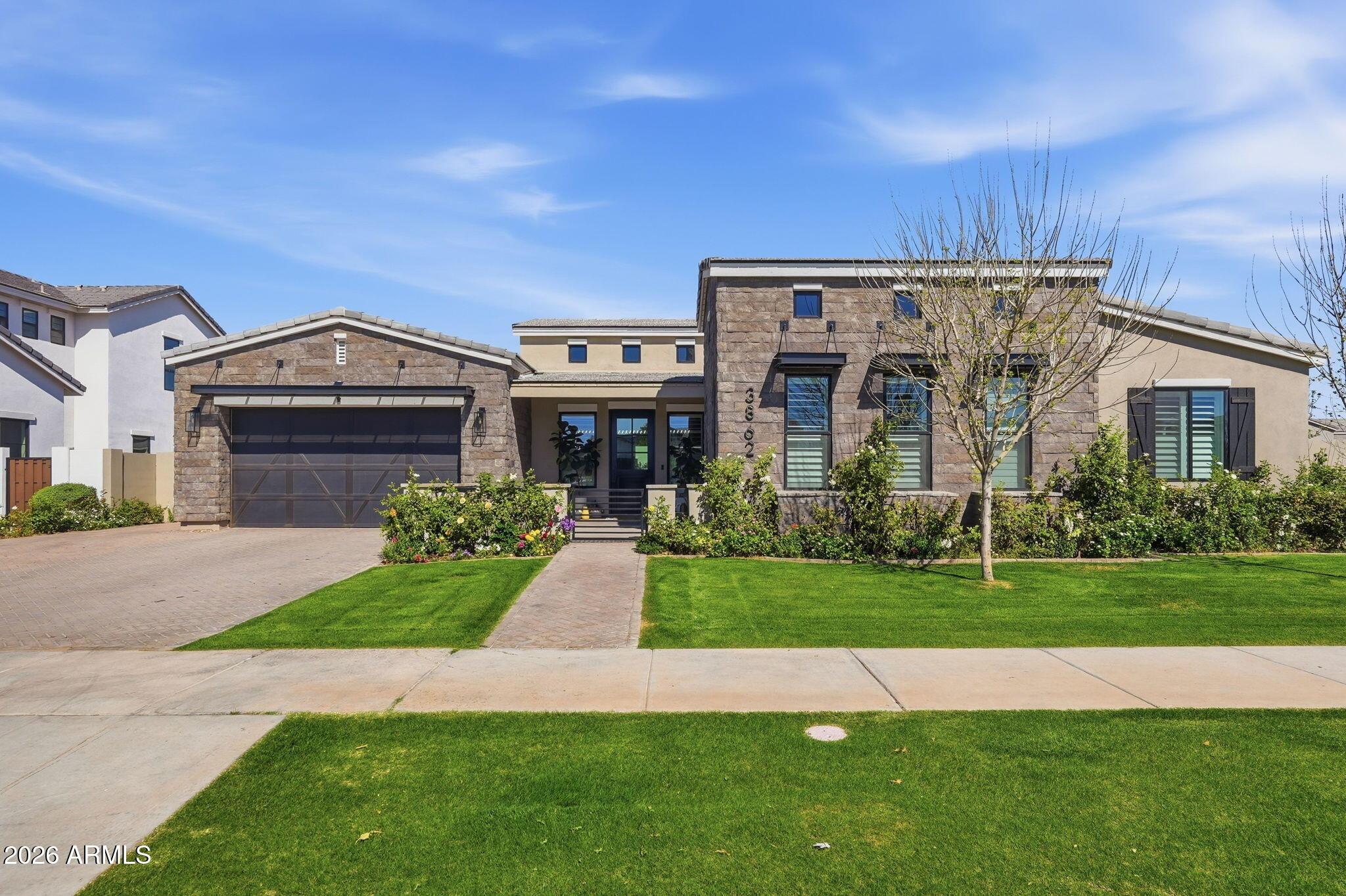 E Bloomfield Pkwy, Gilbert, AZ 85296