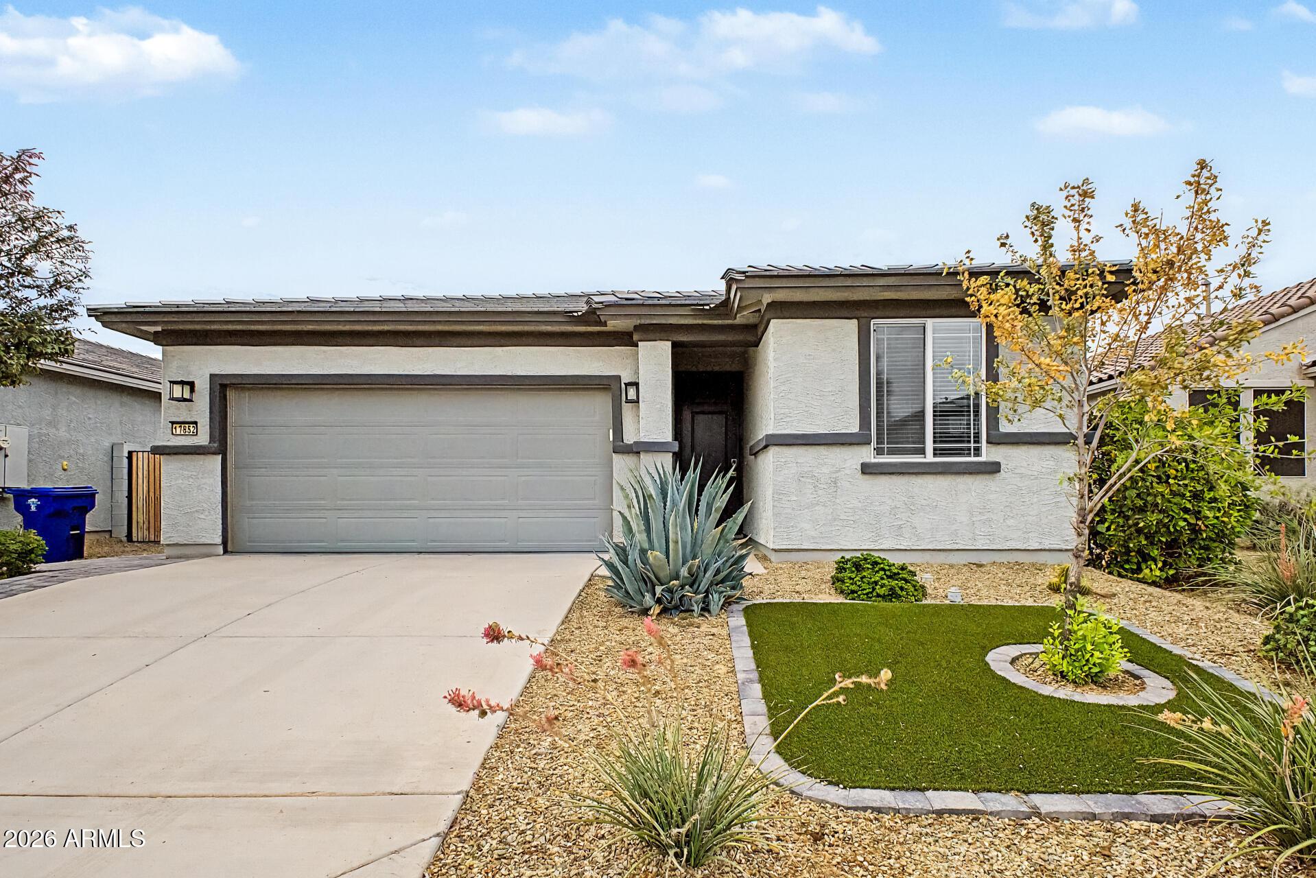 W Country Club Ter, Surprise, AZ 85387