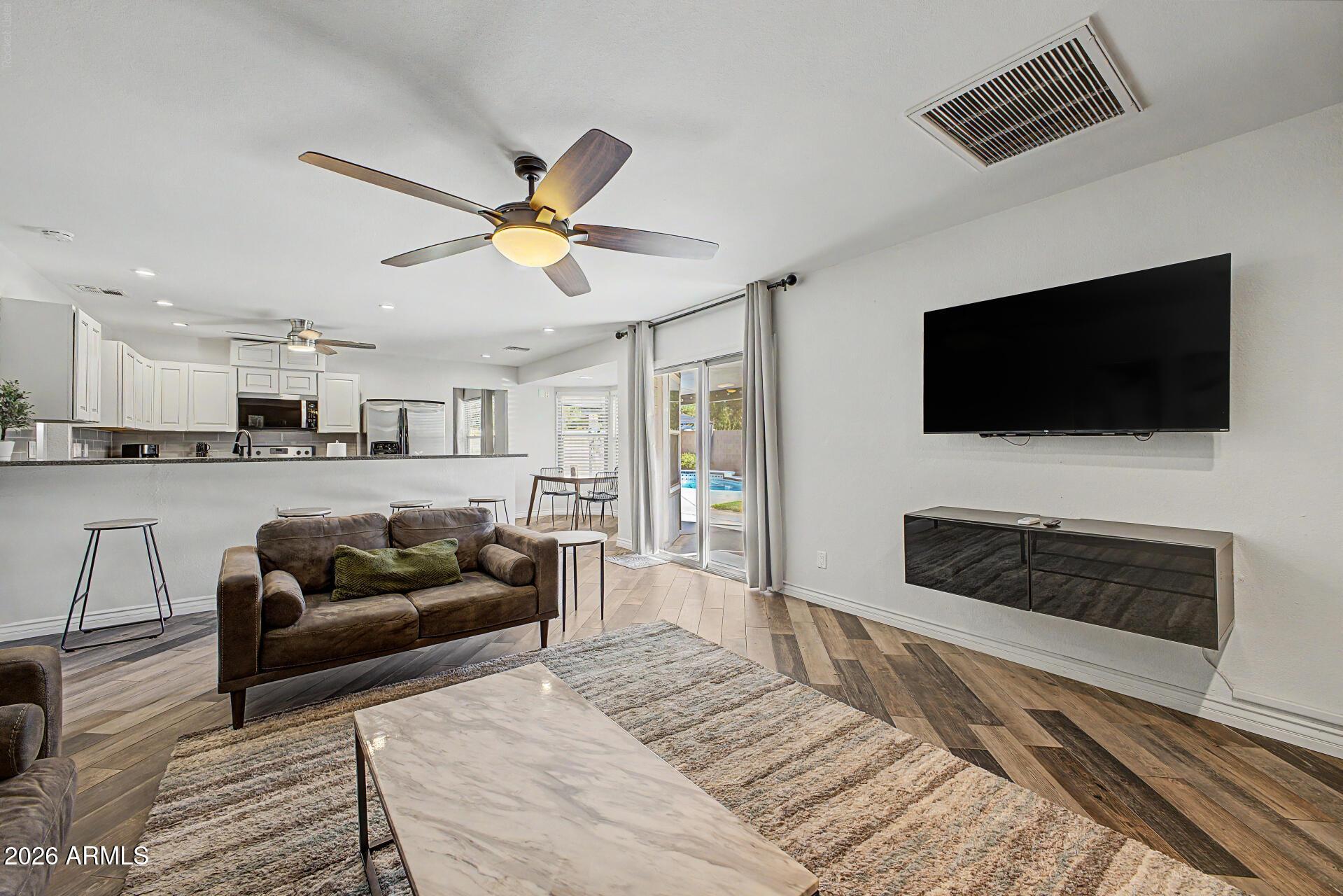 W Meadow Dr, Glendale, AZ 85308