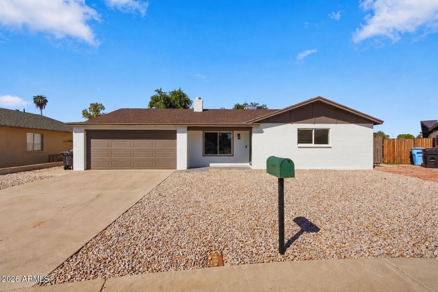 N 44th Ave, Glendale, AZ 85304