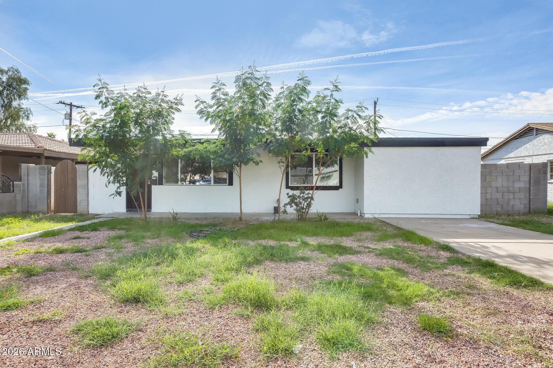 W Hazelwood St, Phoenix, AZ 85017
