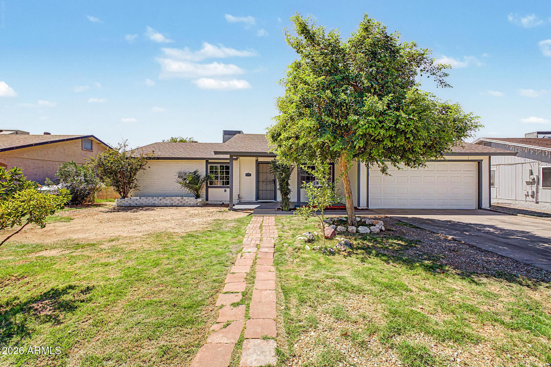 W Turney Ave, Phoenix, AZ 85037